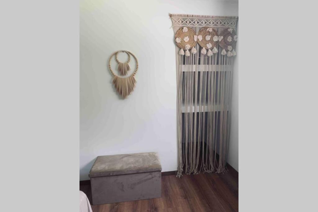 La Caze Amoremieve Pour Un Sejour Cozy A St Pierre 생피에르 외부 사진